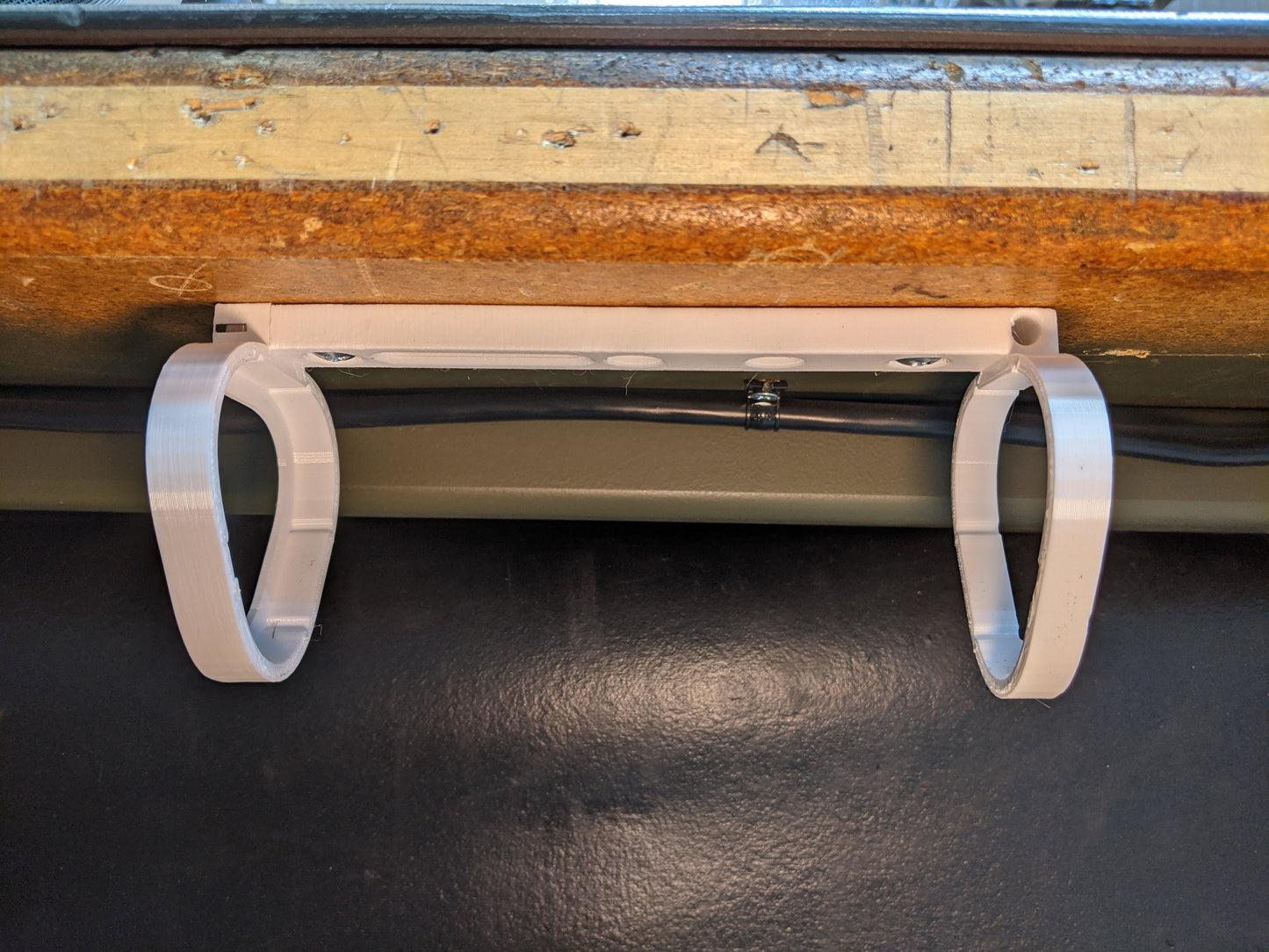 Bluetooth Speaker Mount Rotated (Under-Cabinet) - Compatible with Sonos Roam